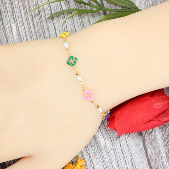"Trendy Handmade Bracelet – A Stylish Gift for Women & Girls, MAR091590 - Picture 1 of 10